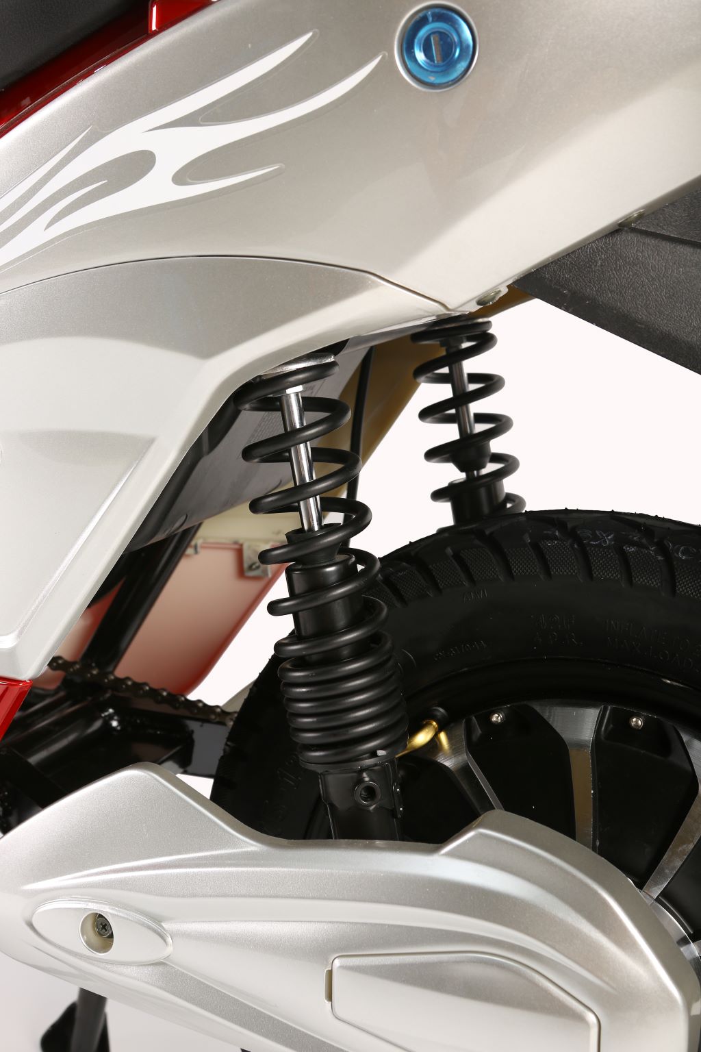 X-Treme Cabo 600 W Cruiser Elite Max 60 Volt Electric Scooter - Red - Dual Shock